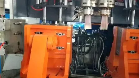 Hot Sale China 4L~30L HDPE Jerry Cans/Bottles Blow Molding Machine